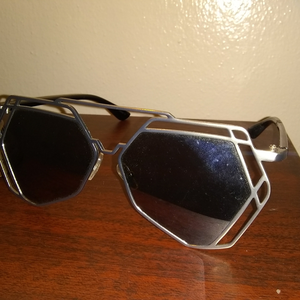 Aviator sunglasses - Picture 2 of 7